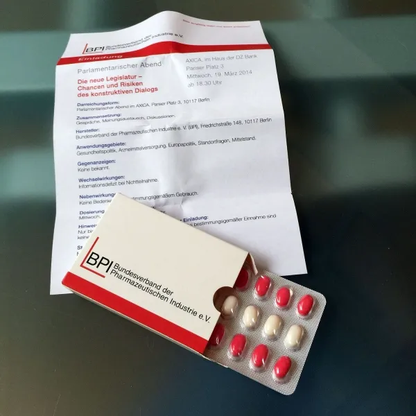 Produktbild von Einzigartige Streuartikel mit Geschmack: Leckere Bonbons im Tabletten-Look für werbewirksame Firmenpräsentation.
