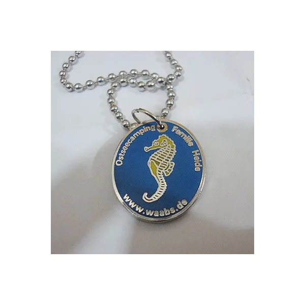 DogTags in individueller Anfertigung für modische Großstadtbewohner; als Ausdruck urbaner Lässigkeit oder schicker Coolness! (17)