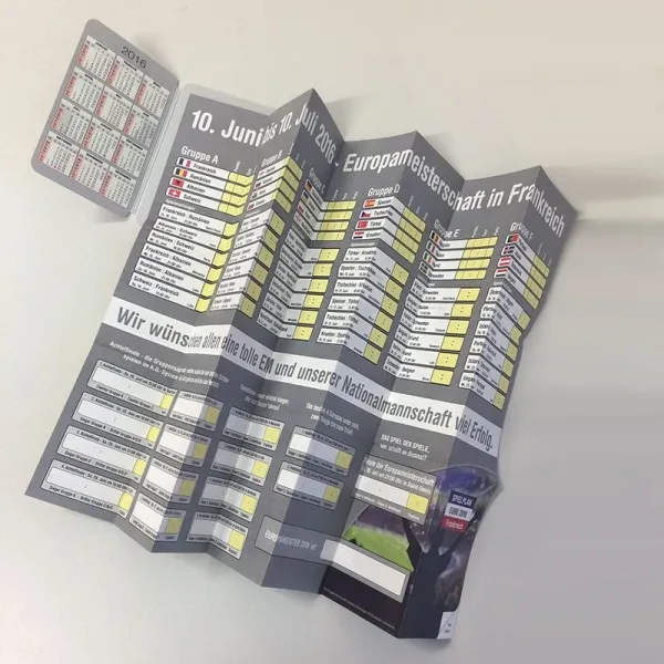 EM-Spielplan: Individuell bedruckbarer Taschenkalender für die EM 2016 (55x85mm) mit Kundenlogo. (2)