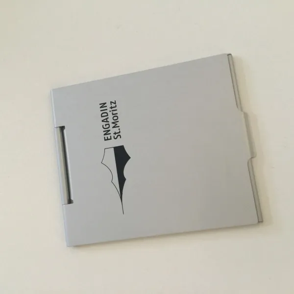 Metall-Taschenspiegel mit hochwertiger Bedruckung und exzellenter Verarbeitung - Ausgezeichnete Referenz für unsere Produkte. (3)