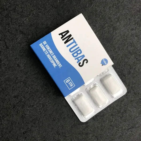 Produktbild von Der Werbe-Kaugummi im Blister mit 6 zuckerfreien Kaugummis (58x58x10 mm, Geschmacksrichtung Pfefferminz) ist in Schuber-Verpackungen mit Flexo-Druck und Digital-Druck erhältlich.