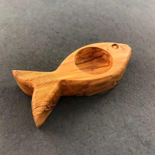 Produktbild von Kerzenhalter aus Olivenholz, Fisch