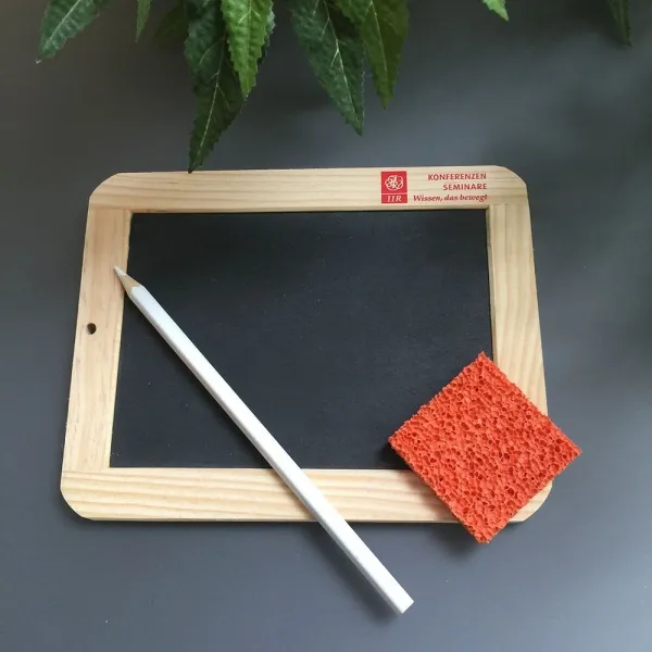 Produktbild von Kleine Schiefertafel 19 x 14,5 cm