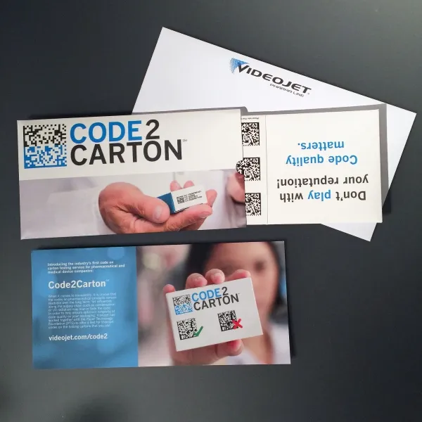 Komplexes Mailing mit Springwürfel - Pop-Up-Würfel. (3)