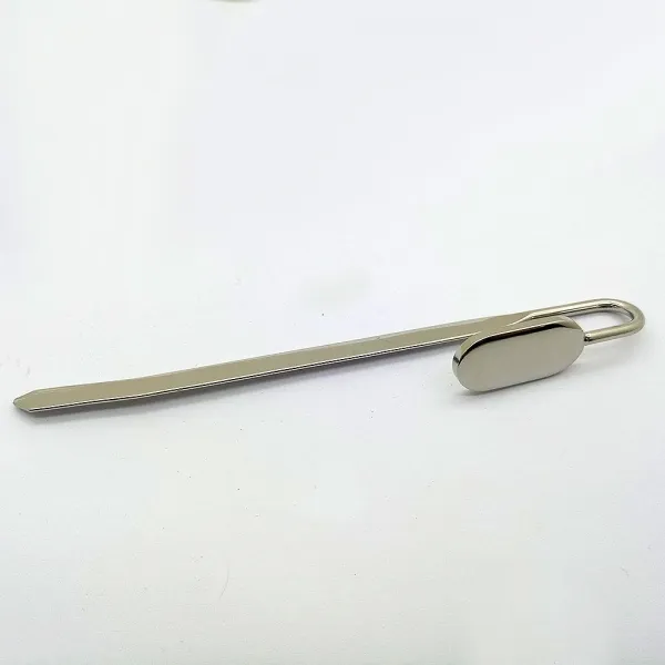Produktbild von Lesezeichen aus Metall mit individueller Werbeanbringung (Lasergravur, Druck oder Prägung), erhältlich in den Farben Bronze und Silber.