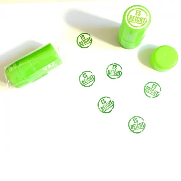 Produktbild von Runder Werbe-Stempel mit individuellem Motiv/Logo, Stempelfarbe integriert; Gehäuse- und Stempelfarbe wählbar, Deckelaufdruck des Stempelmotivs.