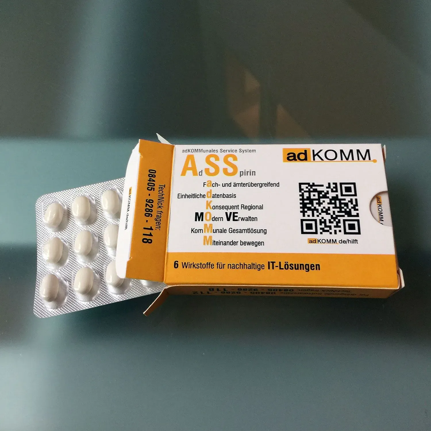 Sensationelle Werbemöglichkeit! Dragee-Bonbons im Blister und einer Verpackung, die wie eine Tablettenschachtel aussieht.