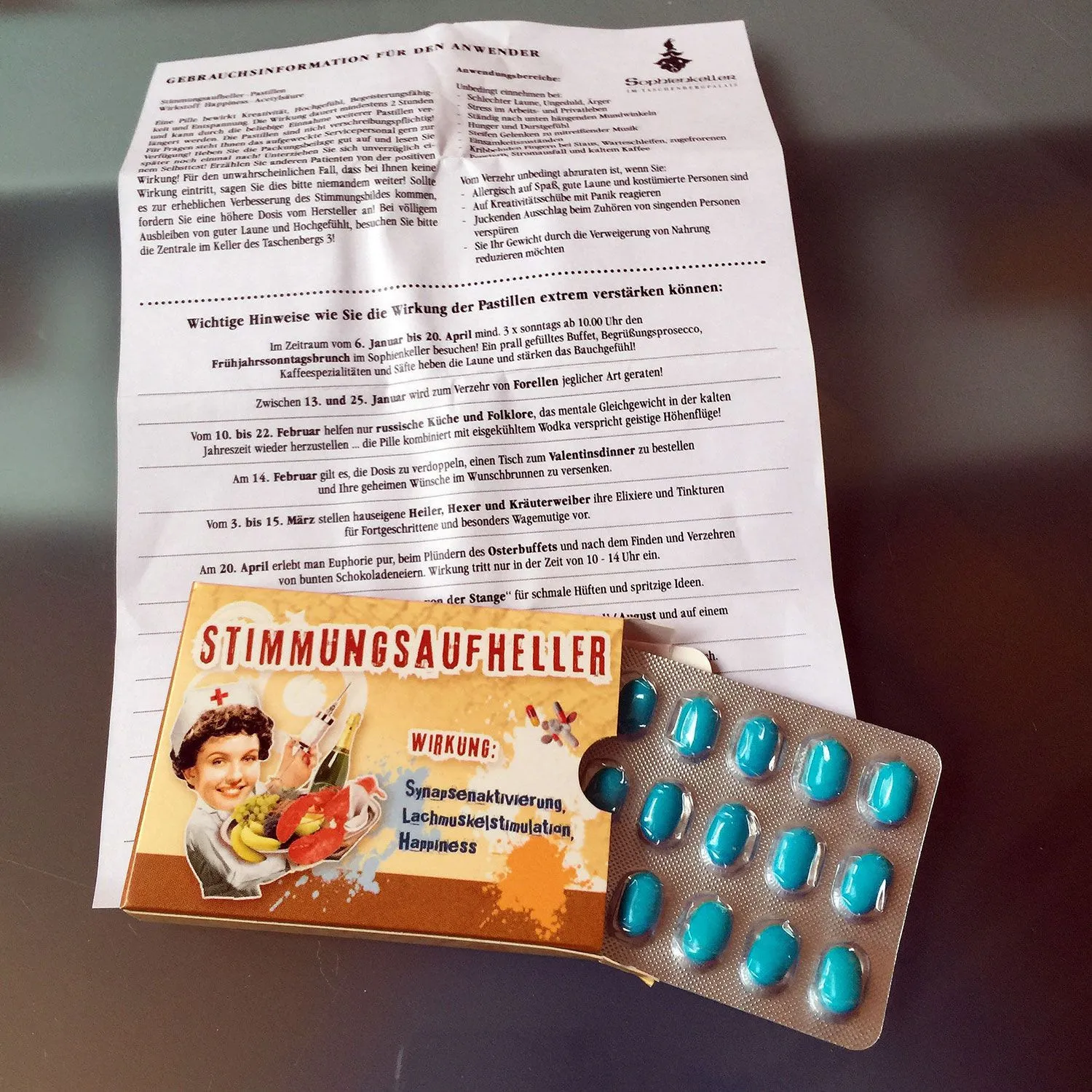 Werbeträchtige Dragee-Bonbons im Blister und Tablettenverpackung, individuell bedruckbar mit Beipackzettel für optimalen Werbeeindruck. (11)