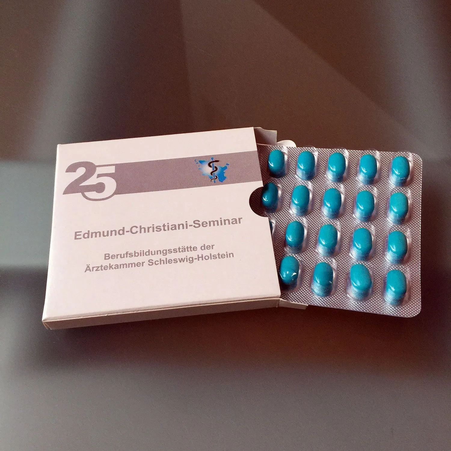 Werbe-Dragee-Bonbons im Blister und Tablettenverpackung, individuell bedruckbar mit Ihrer Werbung. (23)