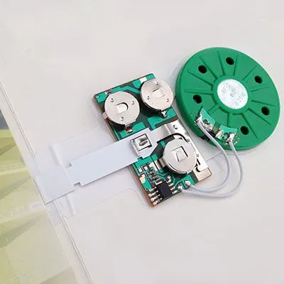 Soundmodul für Klappkarten, Kartonagen und Displays von foxxdiscount.de - Deutschlands größter Hersteller für individuelle Werbeobjekte. (16)